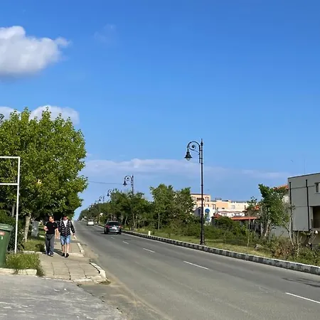 Saint Vlas Apartment *